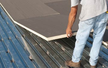 benefits of insulating Lewth flat roofing